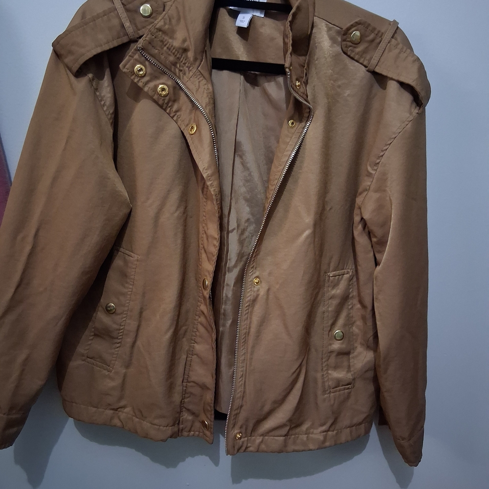 Stylish Tan Jacket with Gold Accents